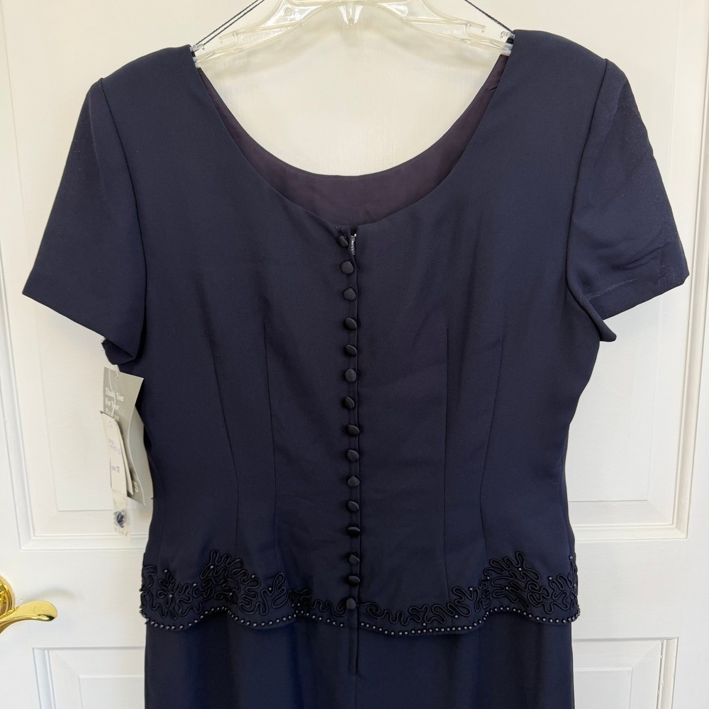 Donna Morgan Navy Blue Short Sleeve Beaded Dress SZ 12 - Picture 4 of 16